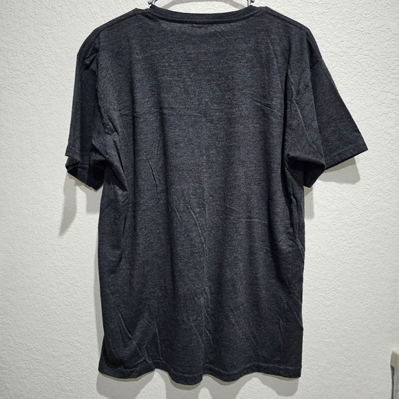 Men's Hurley Large T-Shirt - Picture 2 of 3